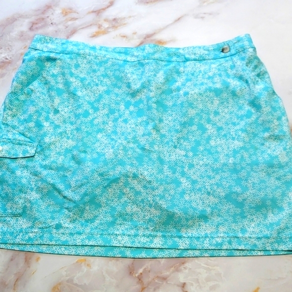 Columbia Pants - Columbia OMNI-FREEZE Advanced Cooling Skorts 12